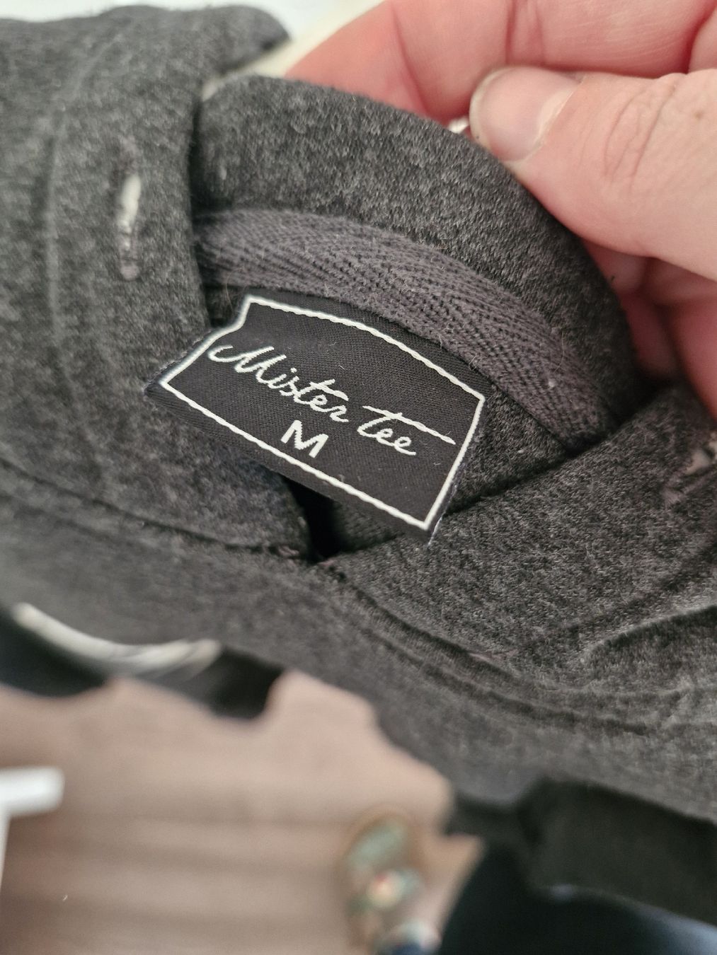 Pullover & Sweatshirts: Kapuzenpullover M – Gebraucht aus Breitenbach von sabrinaa95 2