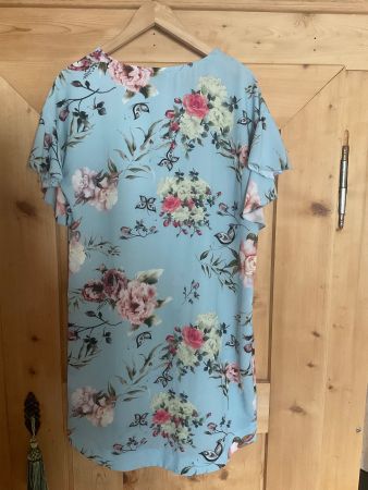 KLEID Sommer Kleid  hellblau Grösse M/L NEU & UNGETRAGEN