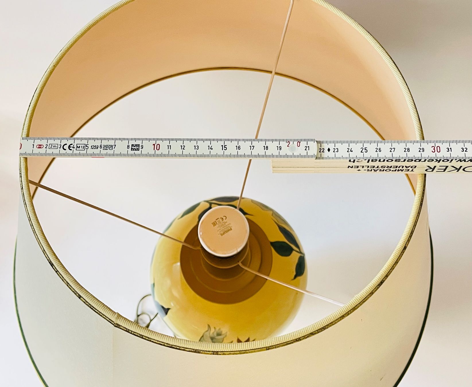 Lampen: Vintage Tischlampe "Art & Décor" mit Rosenmuster – Gebraucht aus Olten von ELHANDEL 8