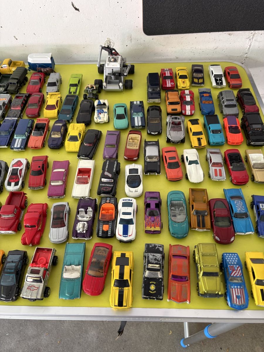 Modellini d'auto: Lot voitures 2 – Usato da Villarimboud venduto da hampton2012 5