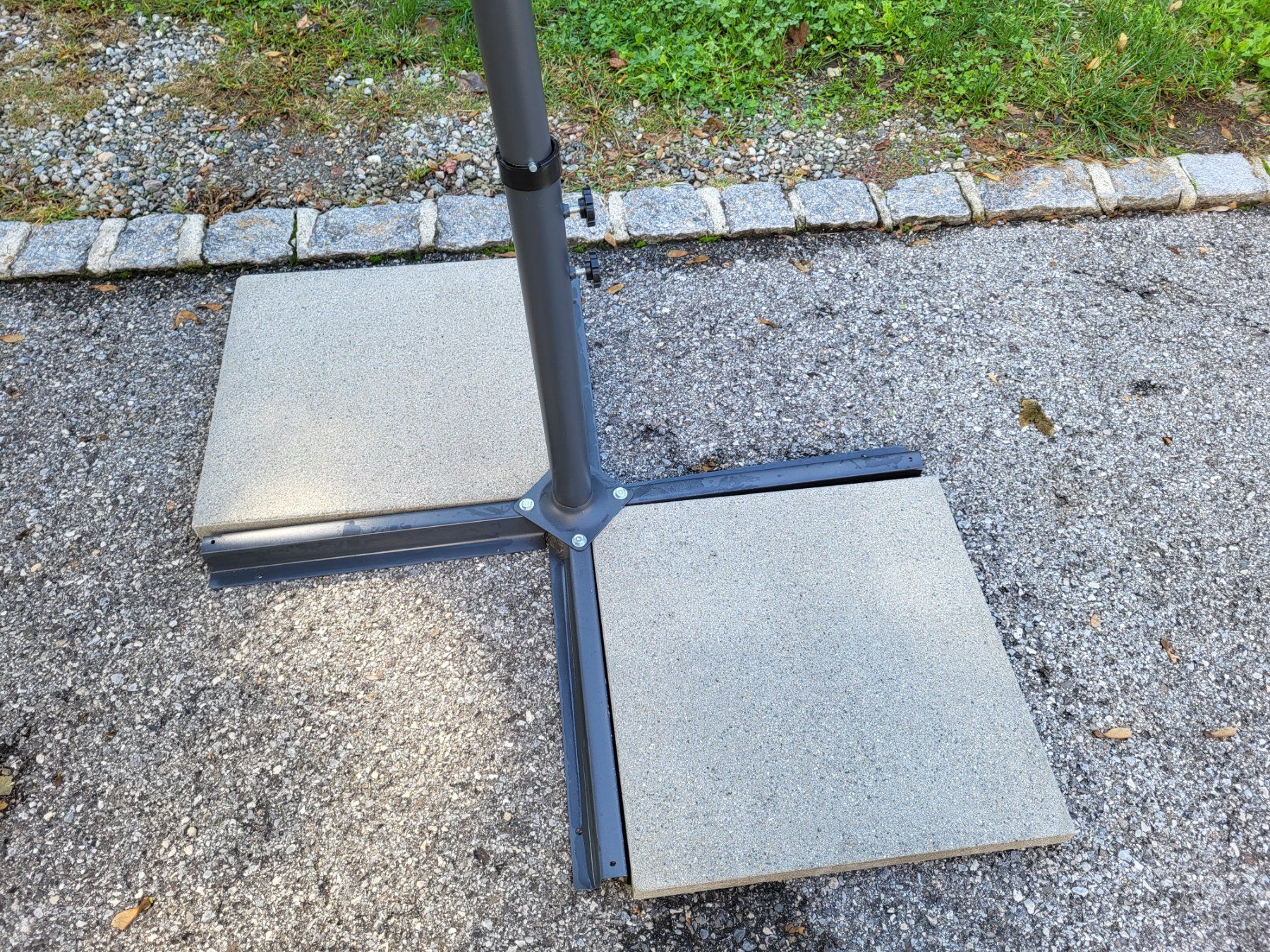 Ombrelloni: Sonnenschirm 350cm – Usato da Bellinzona venduto da bug_cbd6 4