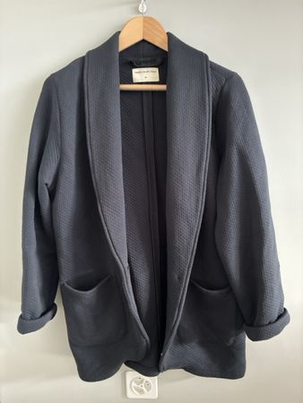 Dunkelblaue Übergangsjacke, M, dänische Marke