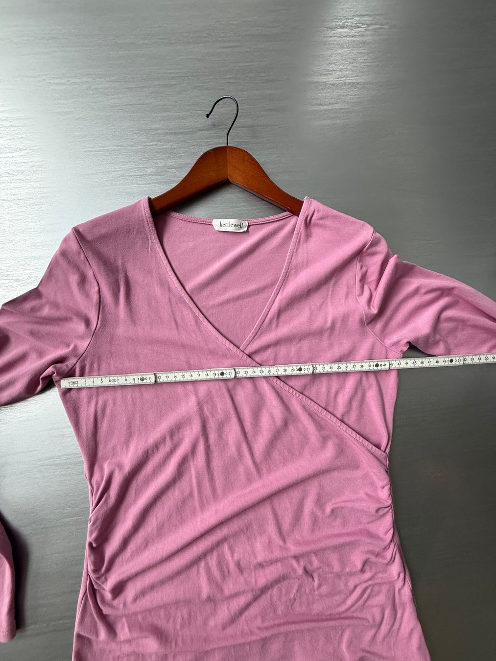 T-shirt: Kettlewell TShirt – Usato da Spreitenbach venduto da BritToSwiss 3