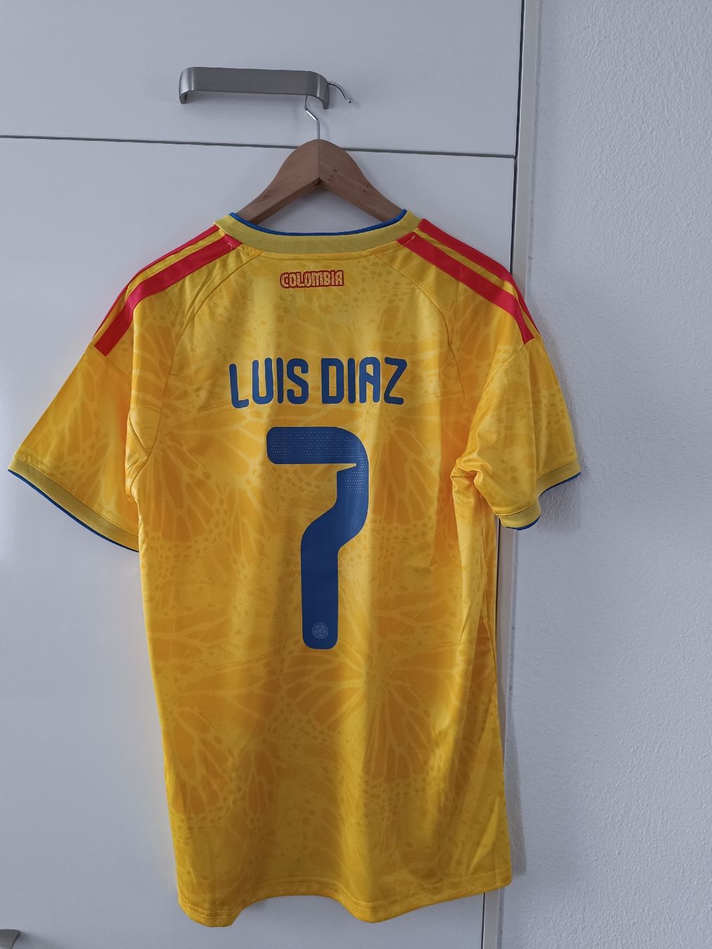Adidas Canottiere & Pantaloni: Kolumbien Trokot Grösse M, 7 Luiz Diaz – Nuovo (secondo la descrizione) da Lenzburg venduto da mzuibd_tzpk 1