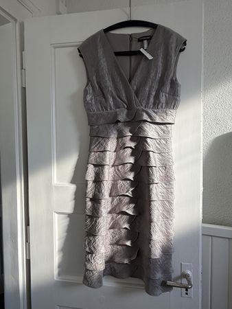 Kleid