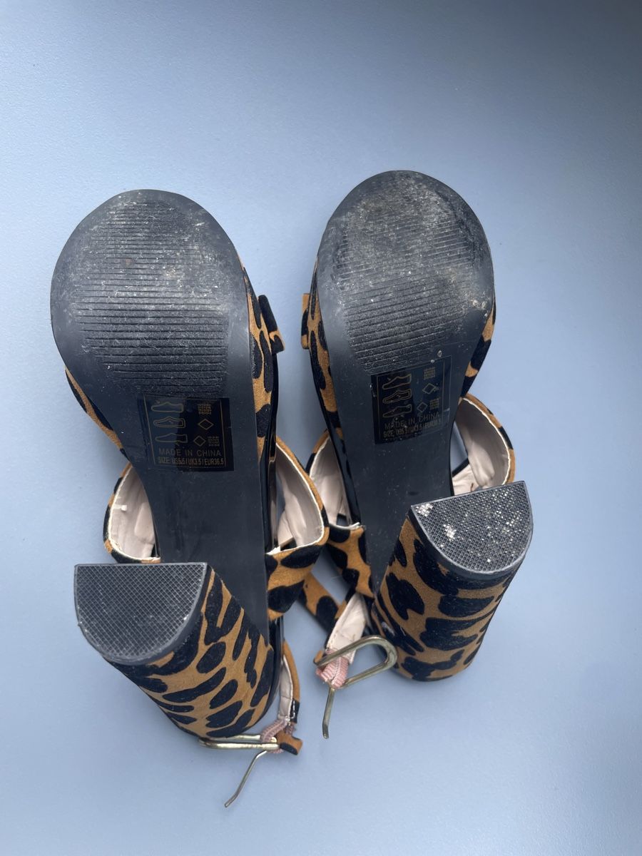 Scarpe da donna: Leoparden Sandale / Heels – Usato da Zürich venduto da Anushka86 4