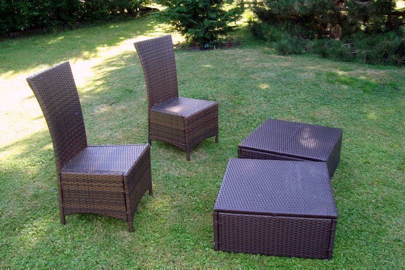 Set di tavolo e panche: Gartensitzgruppe / Gartensitzgarnitur / Gartenstühle /Lounge – Usato da Stehrenberg venduto da AB-C 2