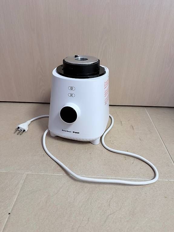 Küchengeräte: Kompi-standmixer – Gebraucht aus Pfäffikon ZH von gattomatto 1