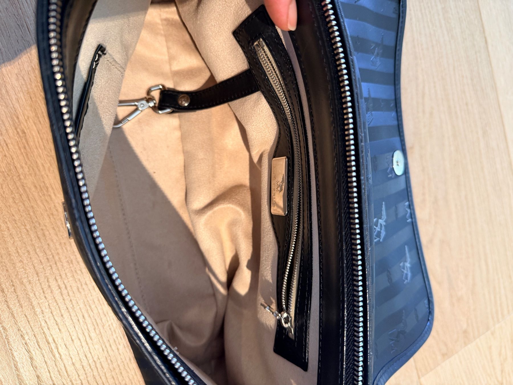 Maison Mollerus Borse da donna: Maison Mollerus Schultertasche – Usato da Endingen venduto da Kaiserpinguin 2
