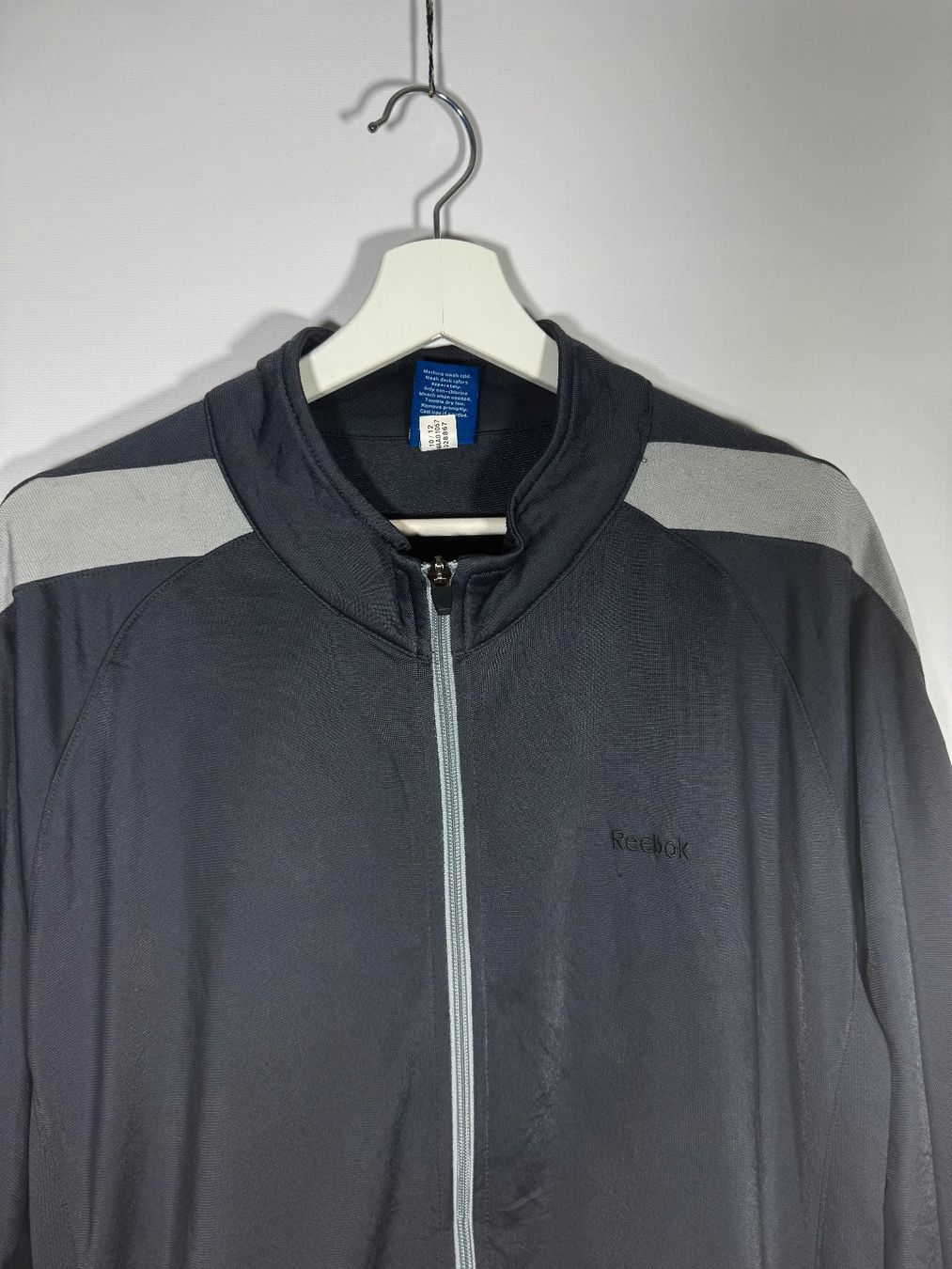 Reebok Maglioni & Felpe: Reebok Vintage Trainingsjacke XL – Usato da Mühledorf BE venduto da ericgrunder_12 1