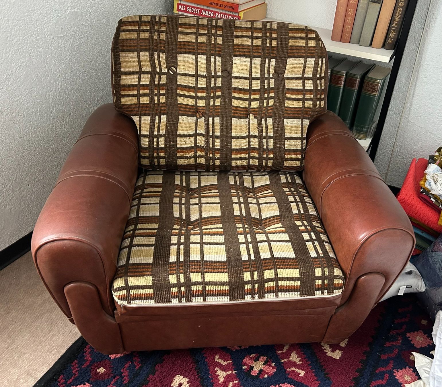 Sofas: Mid-Century Clubsessel und Sofa – Gebraucht aus Frick von Mistertux 1