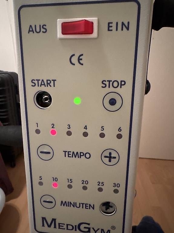 Hometrainer: Elektrischer Arm- und Beintrainer – Usato da Bellach venduto da RuJewelry 4