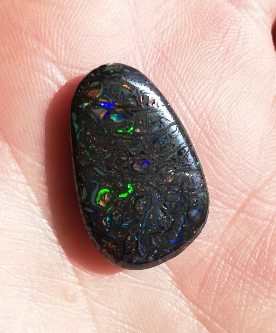 Pietre preziose: Mystischer Koroit Matrix Boulder Opal aus Australien – Nuovo e nell'imballaggio originale da Bärau venduto da thunja 1