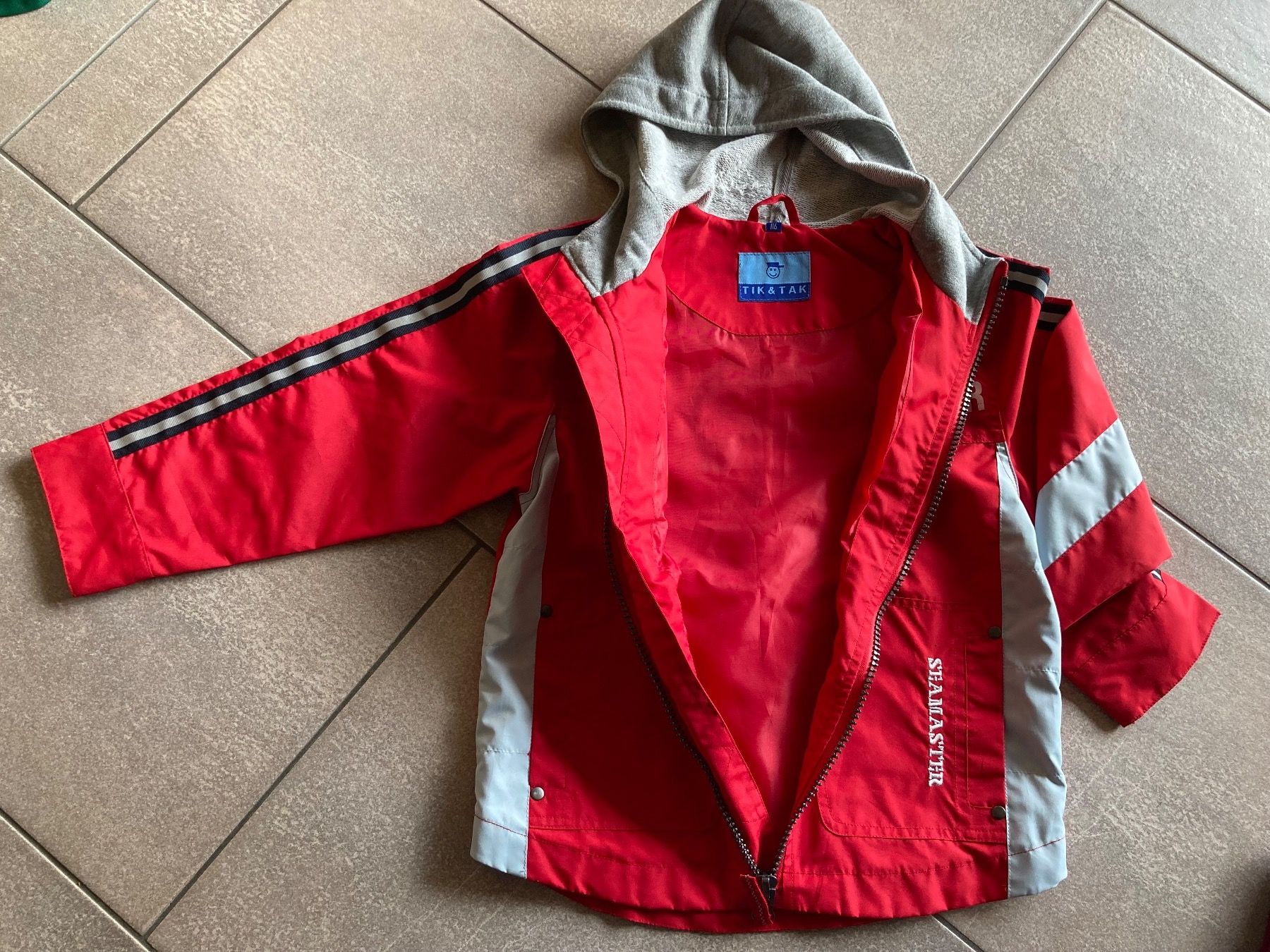 Giacche & Cappotti: Jacke Gr. 116; Neu! – Nuovo (secondo la descrizione) da Mosnang venduto da Kusli09 3