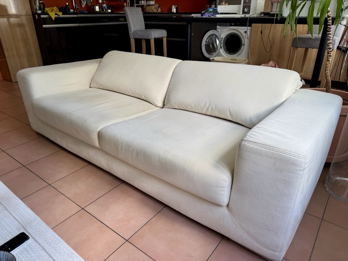Divani: Gemütliches 2-er Sofa in Beige – Usato da Kaltbach venduto da Akt_99