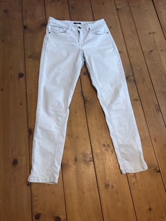 👖 OPUS Jeans “Elma Detail” – Gr. 38 / L28 – Weiss/Hellblau