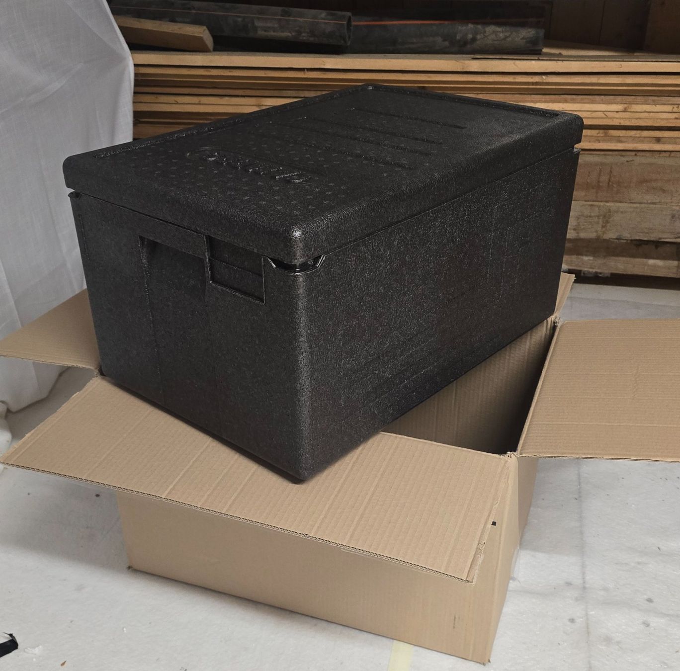 Réfrigérateurs et refroidissement: Isolierbox 46L B07Y8LZP38 – Neuf avec emballage d'origine à Schübelbach par Samantha8R