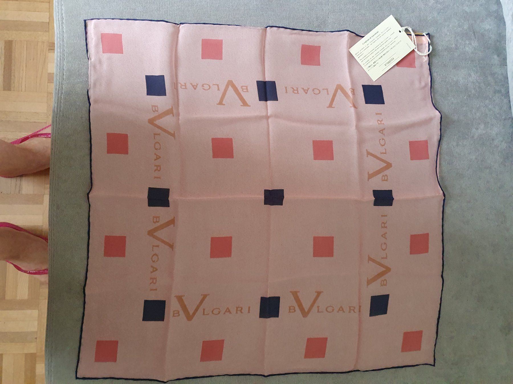 Foulards, Tücher & Schals: Foulard Bulgari original – Neu und originalverpackt aus Gampelen von Mari60 1