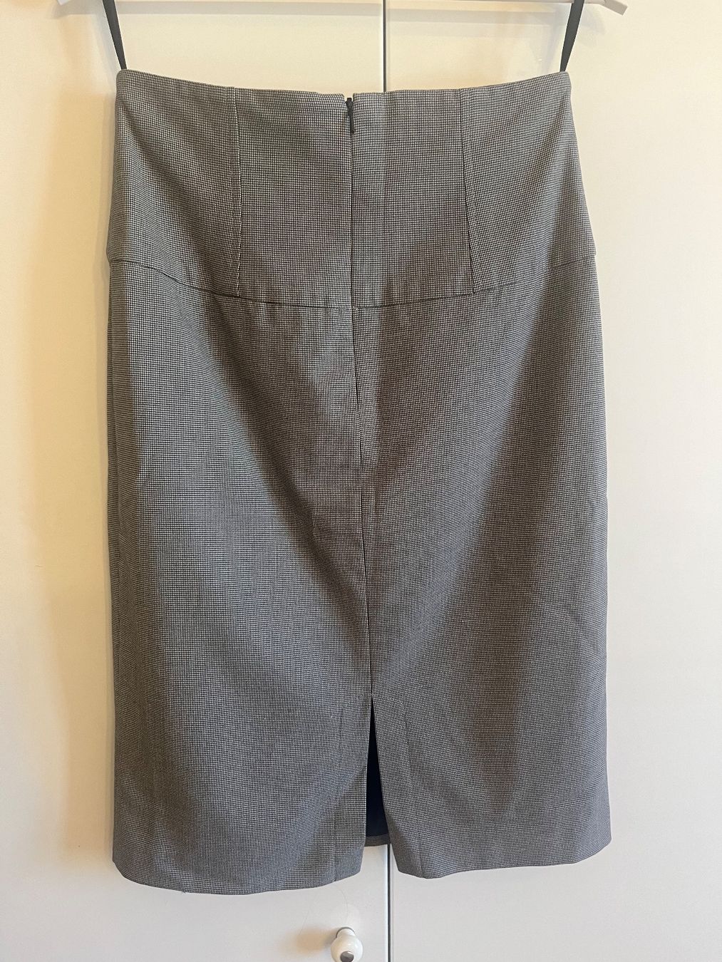 Röcke: Bleistiftrock high waist grau – Gebraucht aus Luzern von maschmo 1