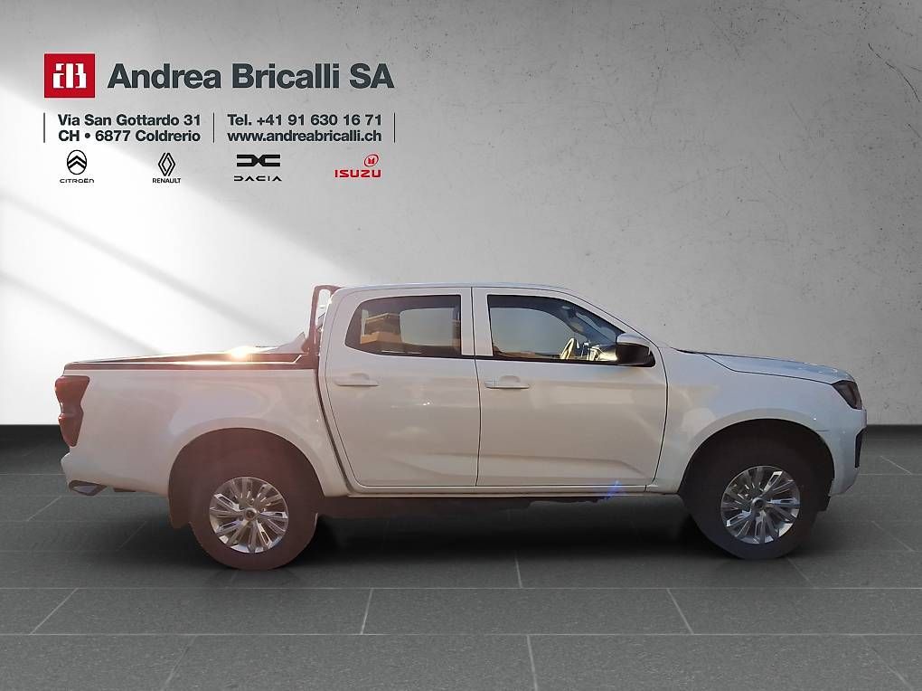 Véhicules utilitaires: ISUZU D-MAX CrewCab N60BB+ 4x4 – D'occasion à Coldrerio par ven_v7yp 3