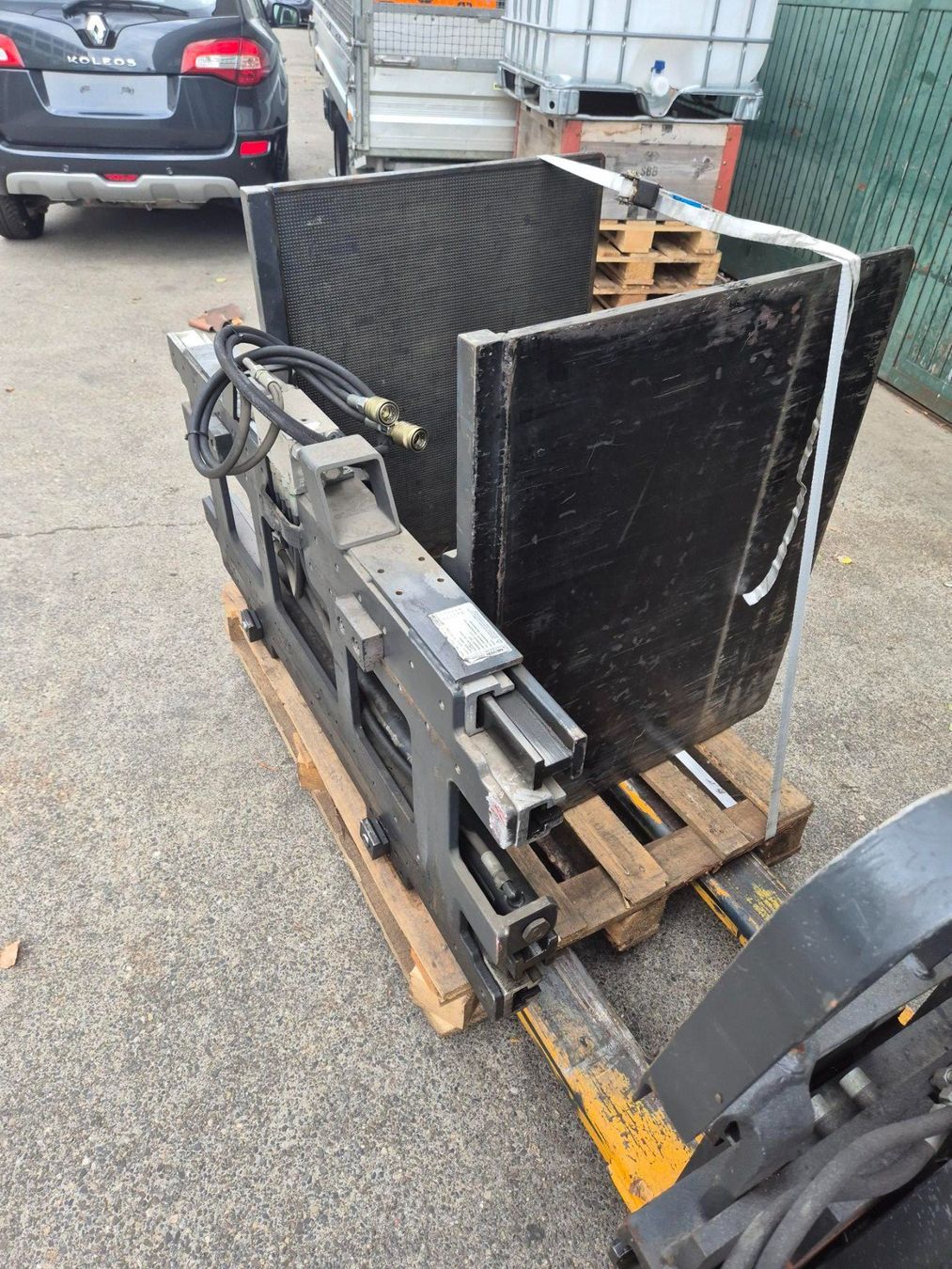 Carrelli elevatori e a forche: Stapler Geräteklammern – Usato da Aarau venduto da LM-Handel