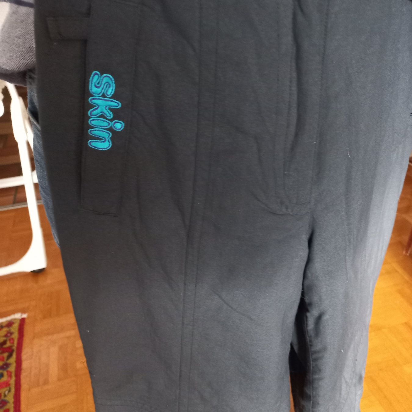 Pantaloni: Beau pantalon de ski noir, 40 – Usato da Jongny venduto da dve_7nbz 2