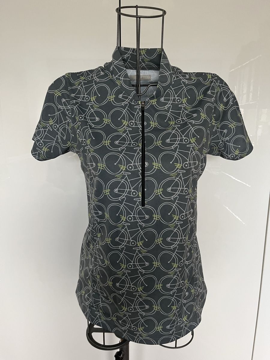 Leibchen & Hosen: Maillot de cycliste Terry – Neu (gemäss Beschreibung) aus St. Prex von Nikolletta