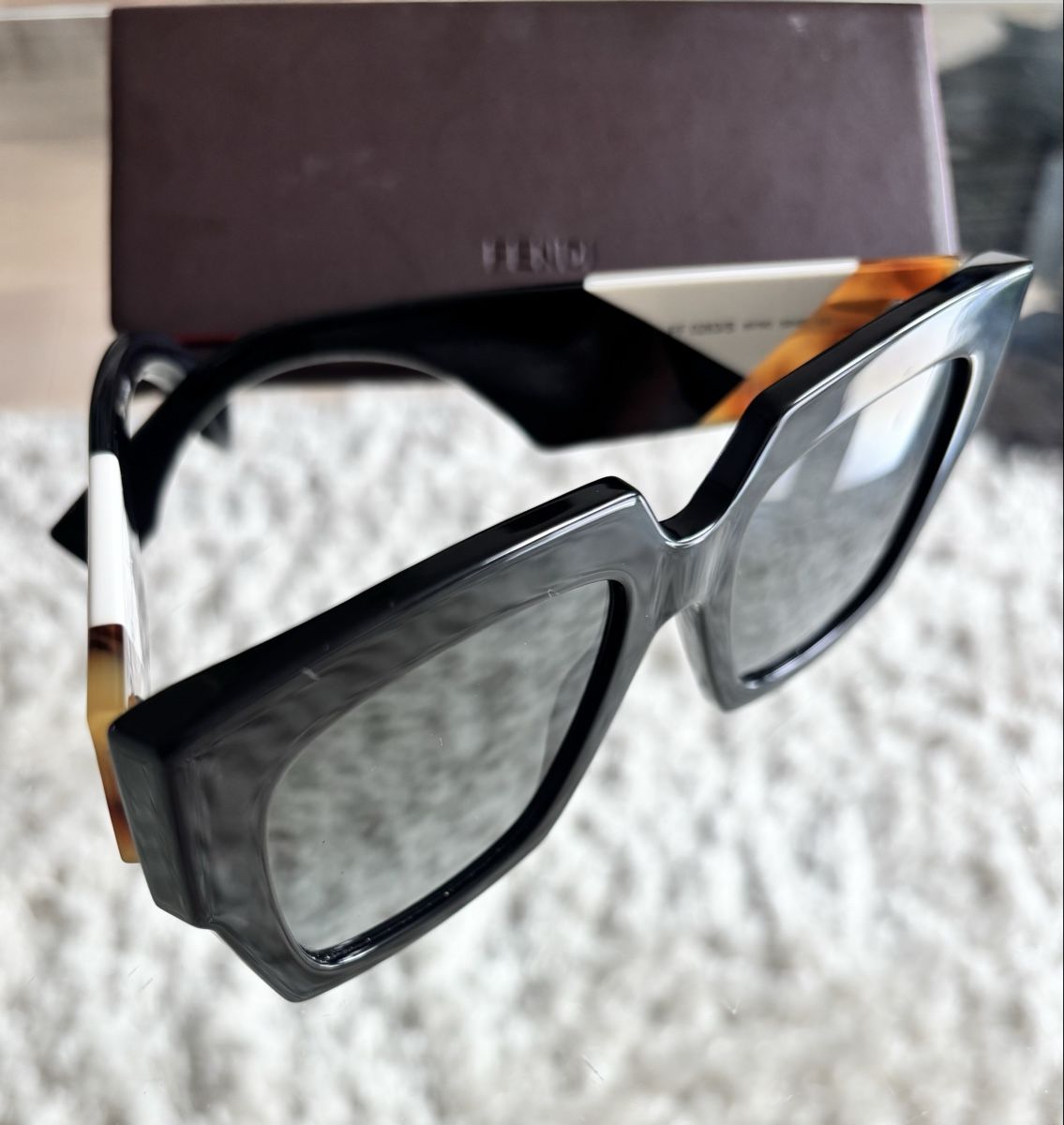 Fendi Lunettes & Verres: Fendi Oversized Sonnenbrille – D'occasion à Zürich par cmiks