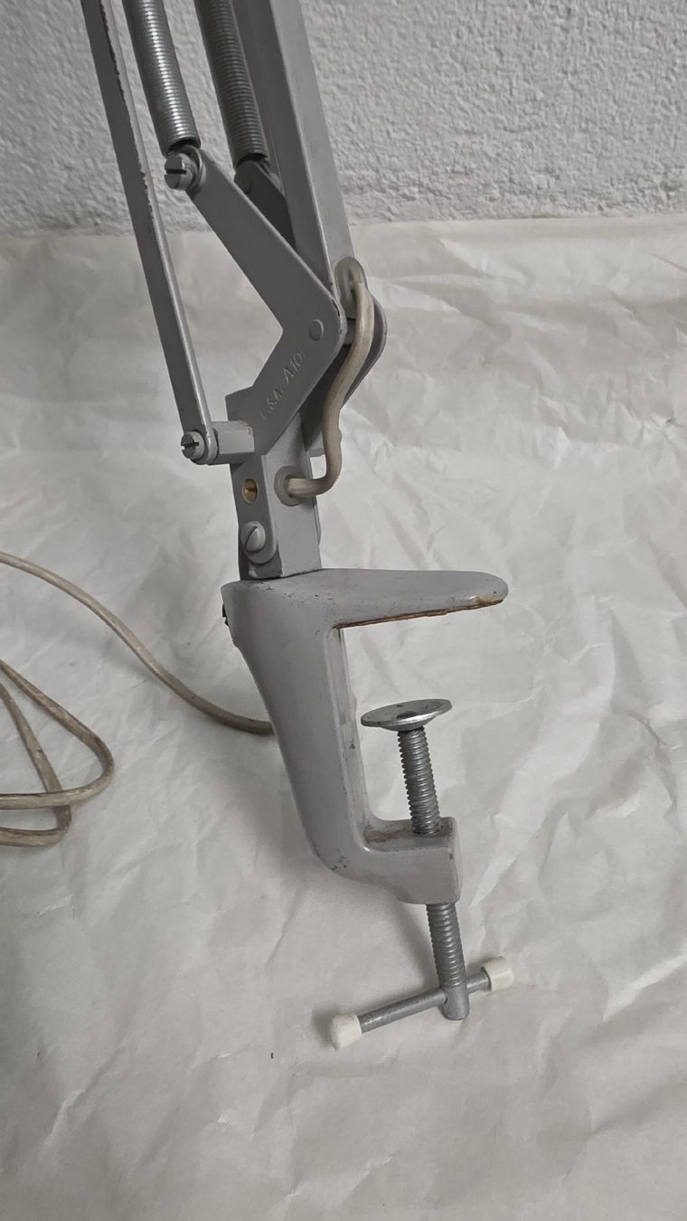Lampes: Tischlampe grau Klemmlampe – D'occasion à Zürich par anna.caterina