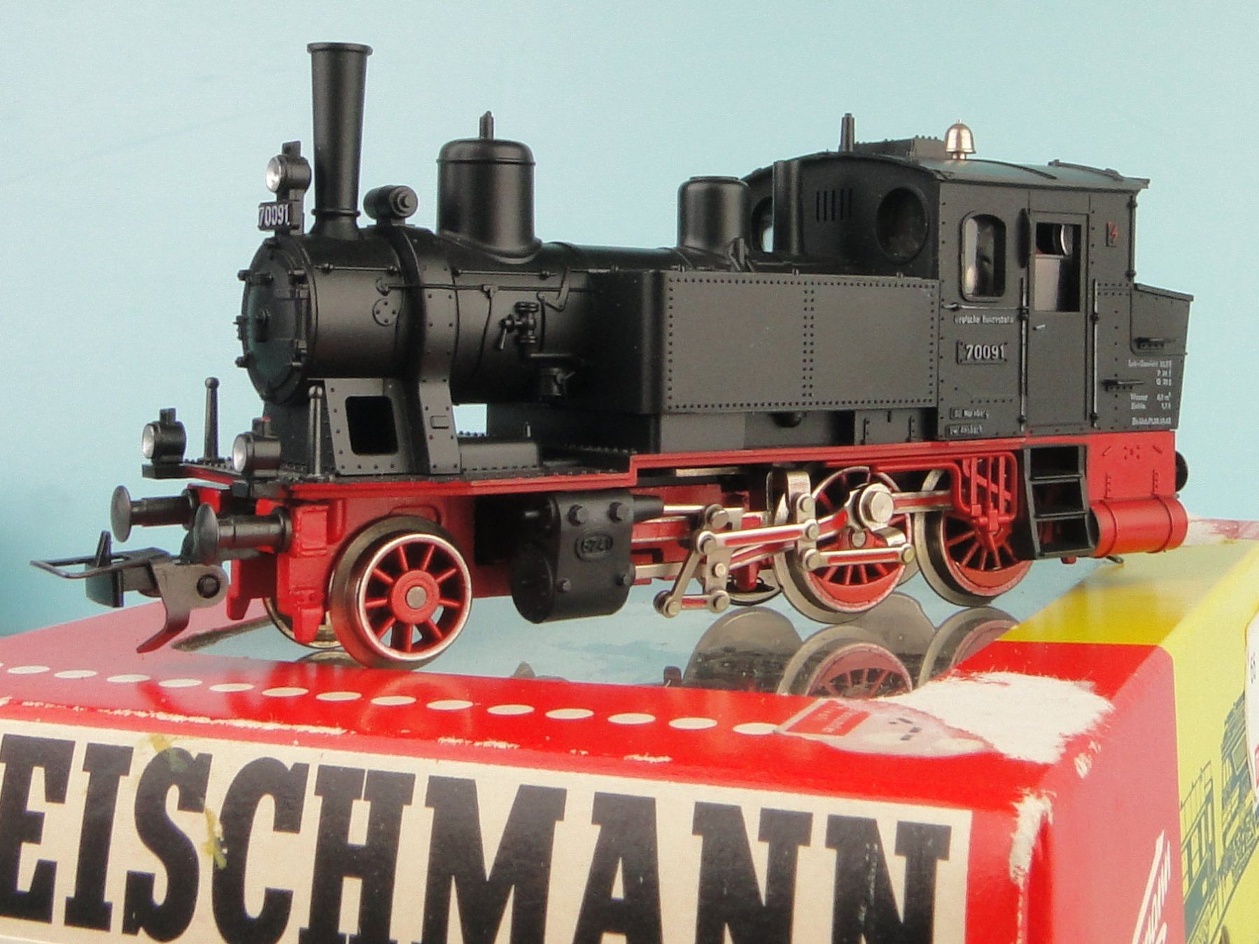 Fleischmann Modelleisenbahnen: Fleischmann 4016 H0 BR 70, Märklin Kupplung – Gebraucht aus Bülach von cann11