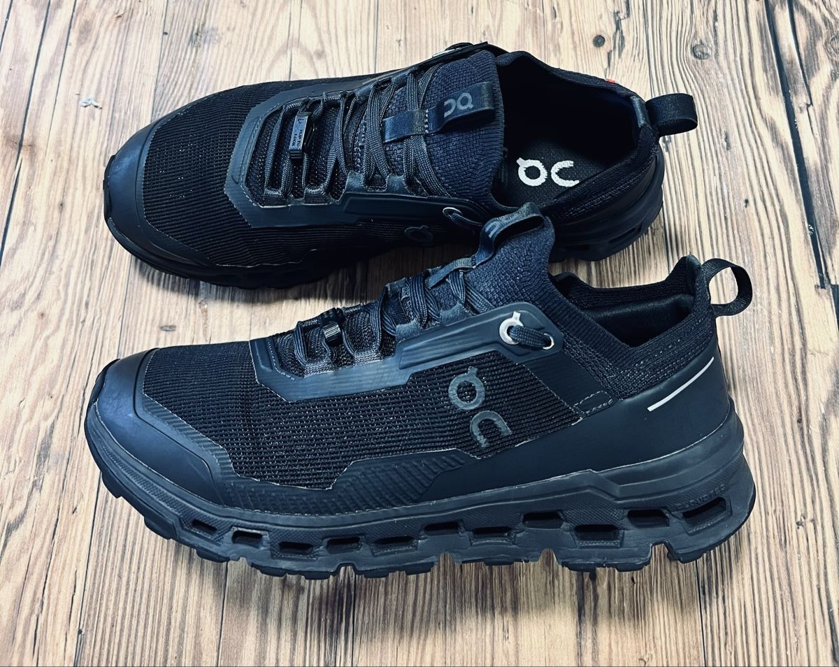 On Scarpe da uomo: On cloud Schuhe Schwarz Gr.41 Top – Usato da Scuol venduto da ricos81