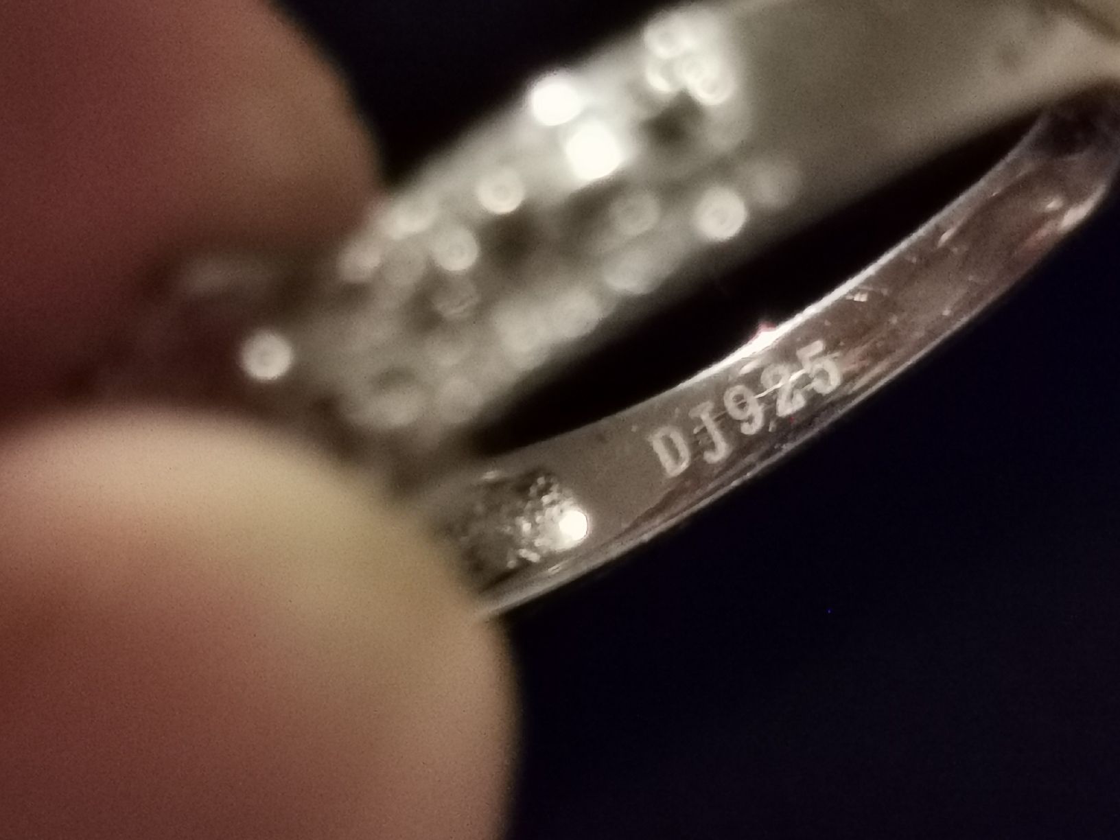 Anelli: Damen Ring aus Silber mit Zirkone. – Nuovo e nell'imballaggio originale da Schlieren venduto da vlalif 3