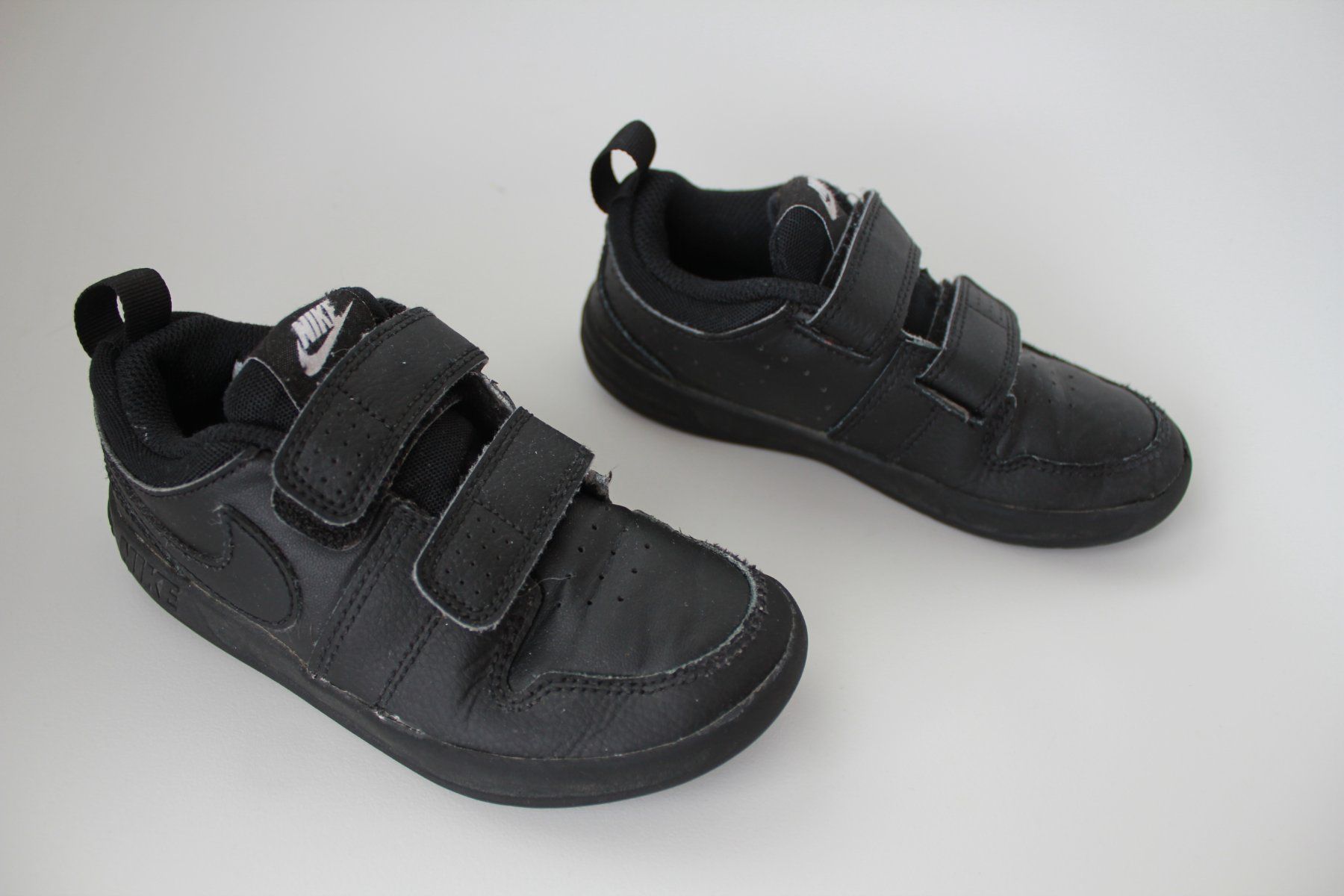 Nike Scarpe per ragazzi: Baskets Nike t. 27.5 – Usato da Peseux venduto da Gilloss 2