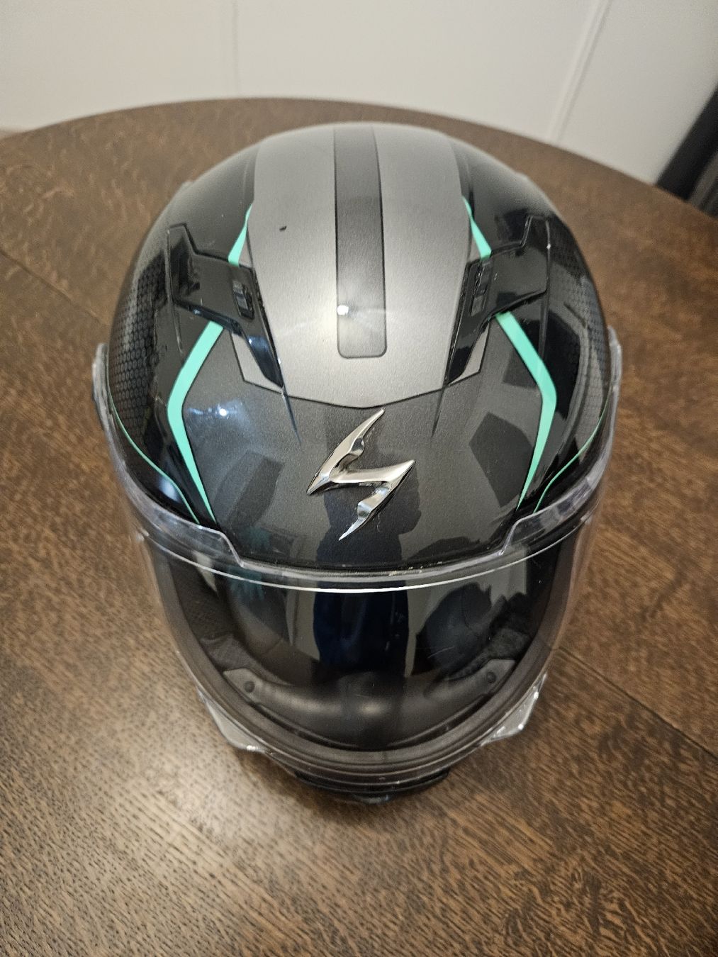 Caschi & visiere: Casque de moto Scorpion EXO-490 – Usato da Sugiez venduto da eestelle17