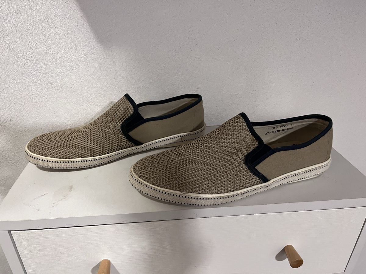Herrenschuhe: Herren Slippers Schuhe  – Gebraucht aus Maienfeld von DivicoHelveticus 2