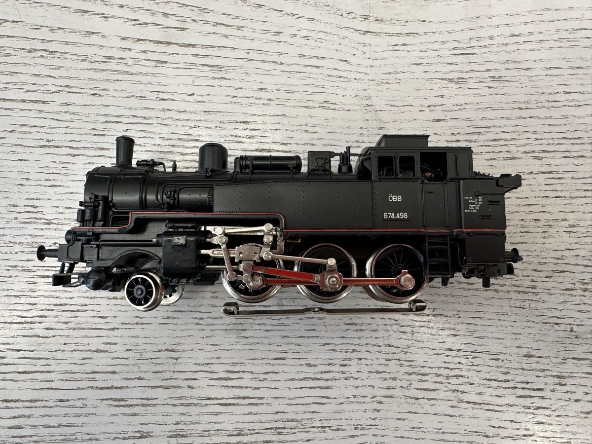 Märklin Modellini di ferrovie: Märklin 3105 ÖBB BR 674 – Usato da Lupsingen venduto da New-Haven 2