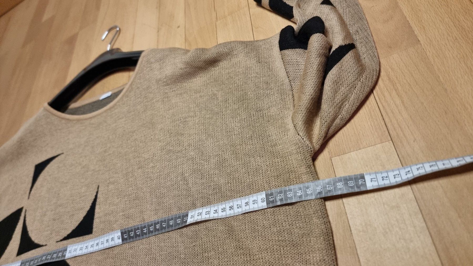 Maglioni & Felpe: Bequemer  Damenpullover, geometrisch, beige schwarz, Gr.50 – Usato da Wald ZH venduto da CapLux 6