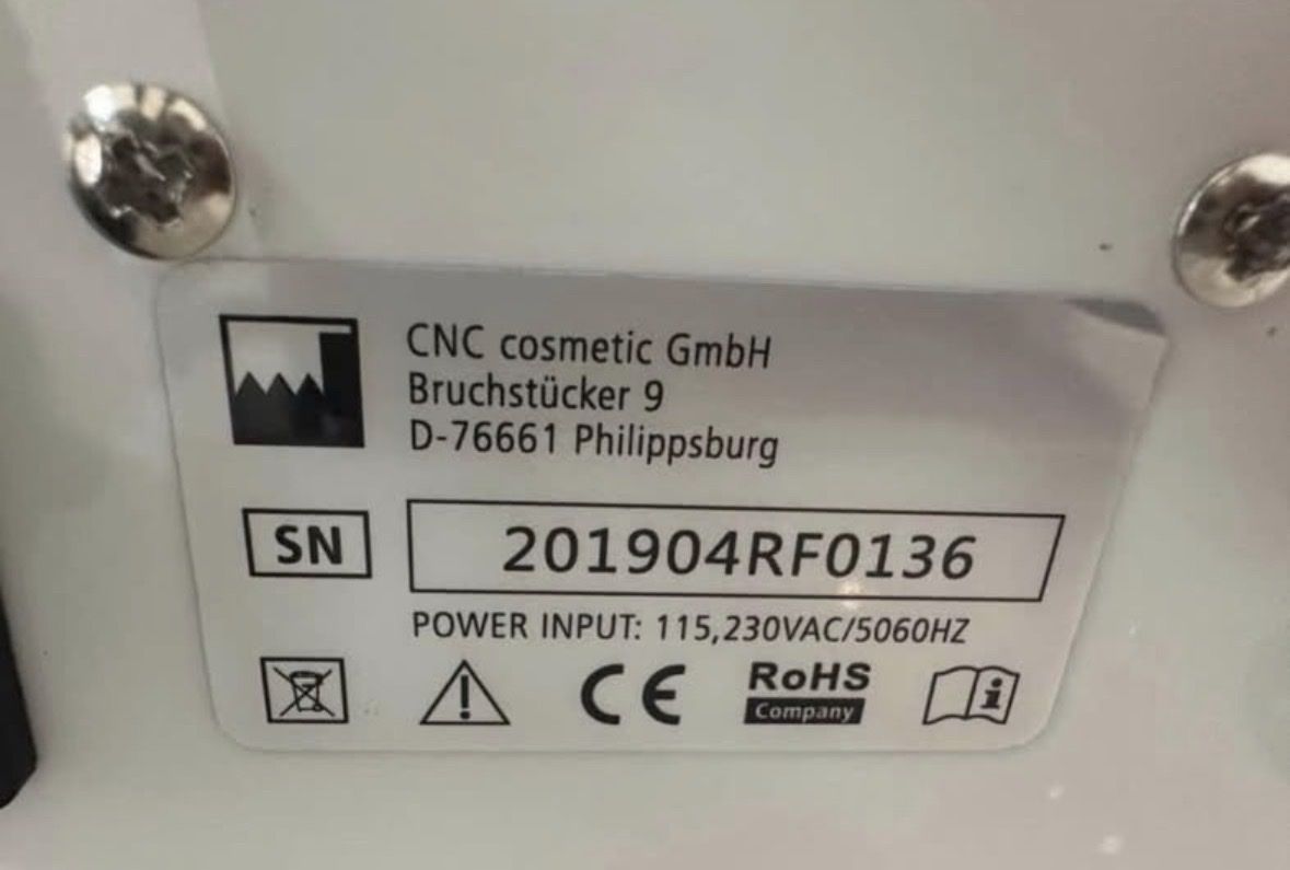 Attrezzature mediche: Radiofrequenz von CNC – Usato da Hombrechtikon venduto da maryg01 4