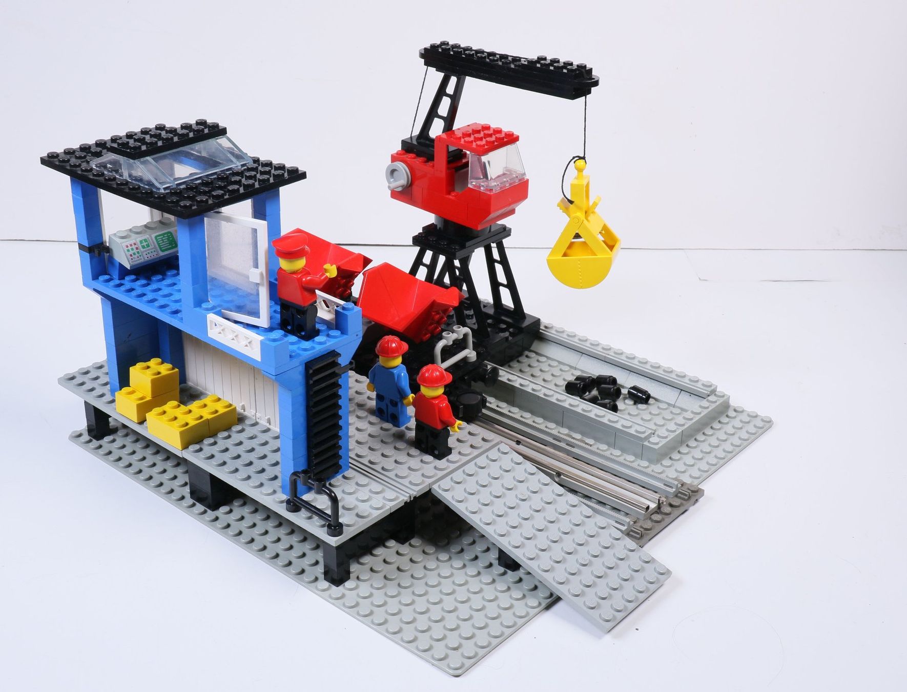 Lego Kit di costruzioni: 12 Volt Eisenbahn Ladestation – Usato da Hettlingen venduto da Scholi99 1