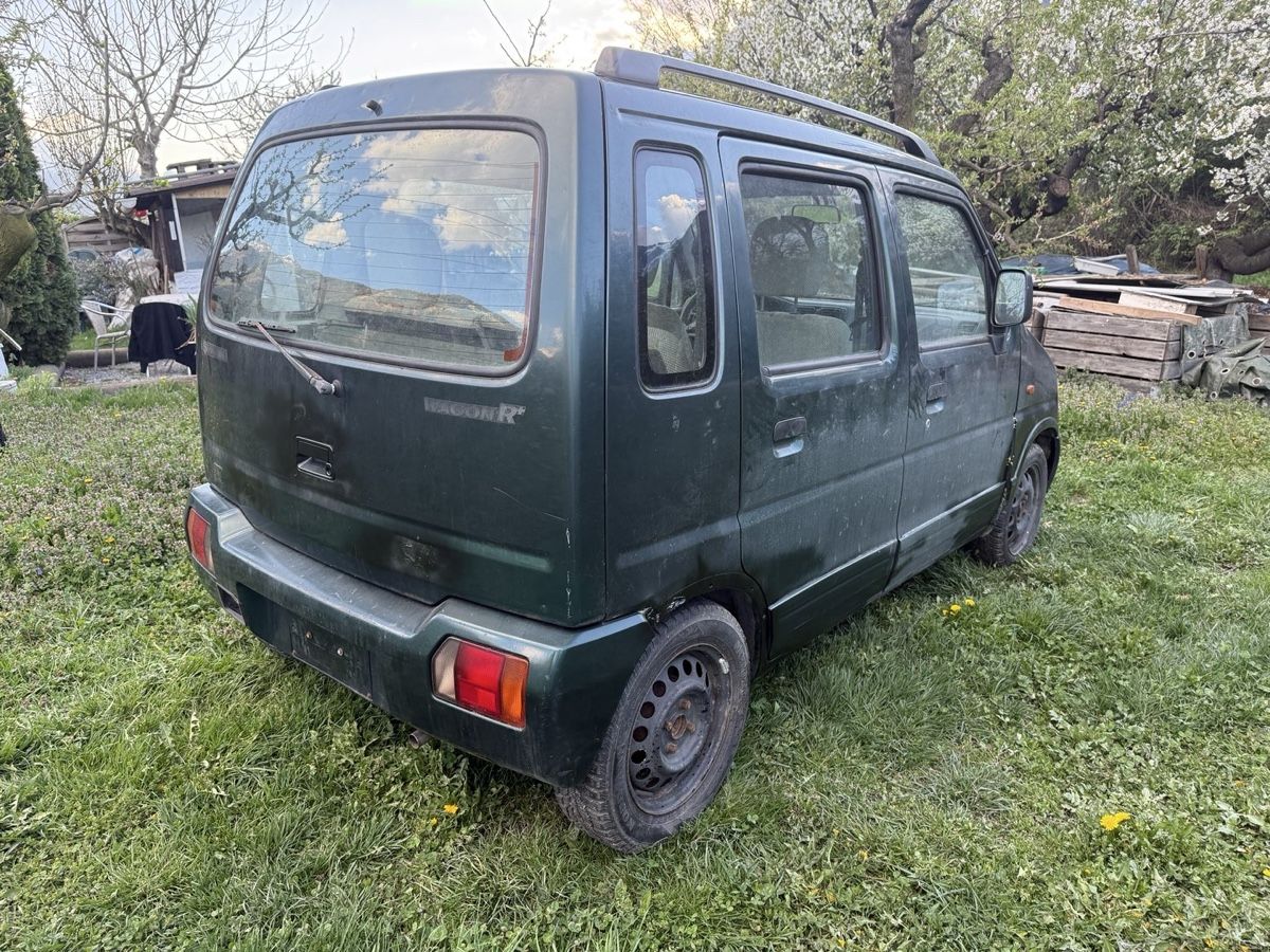Suzuki Automobili: Suzuki wagon r+ 1.2 4wd  – Difettoso da Haute-Nendaz venduto da non_mm22 2
