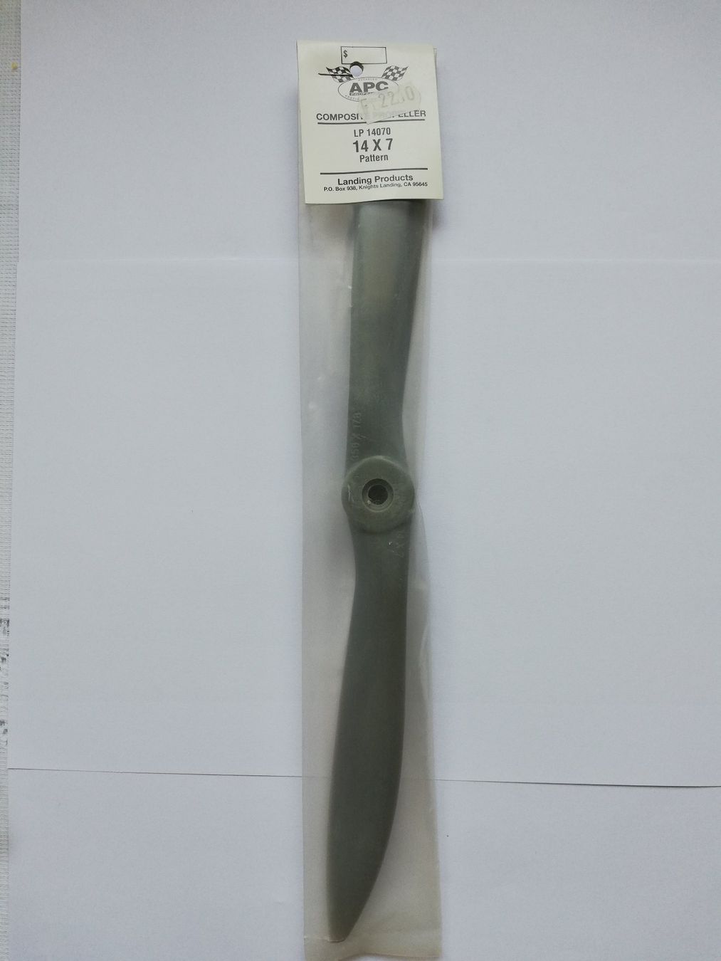 Modellismo RC: APC Propeller 2-Blatt 14 x 7 – Nuovo e nell'imballaggio originale da Flüh venduto da AMS-Modellbau