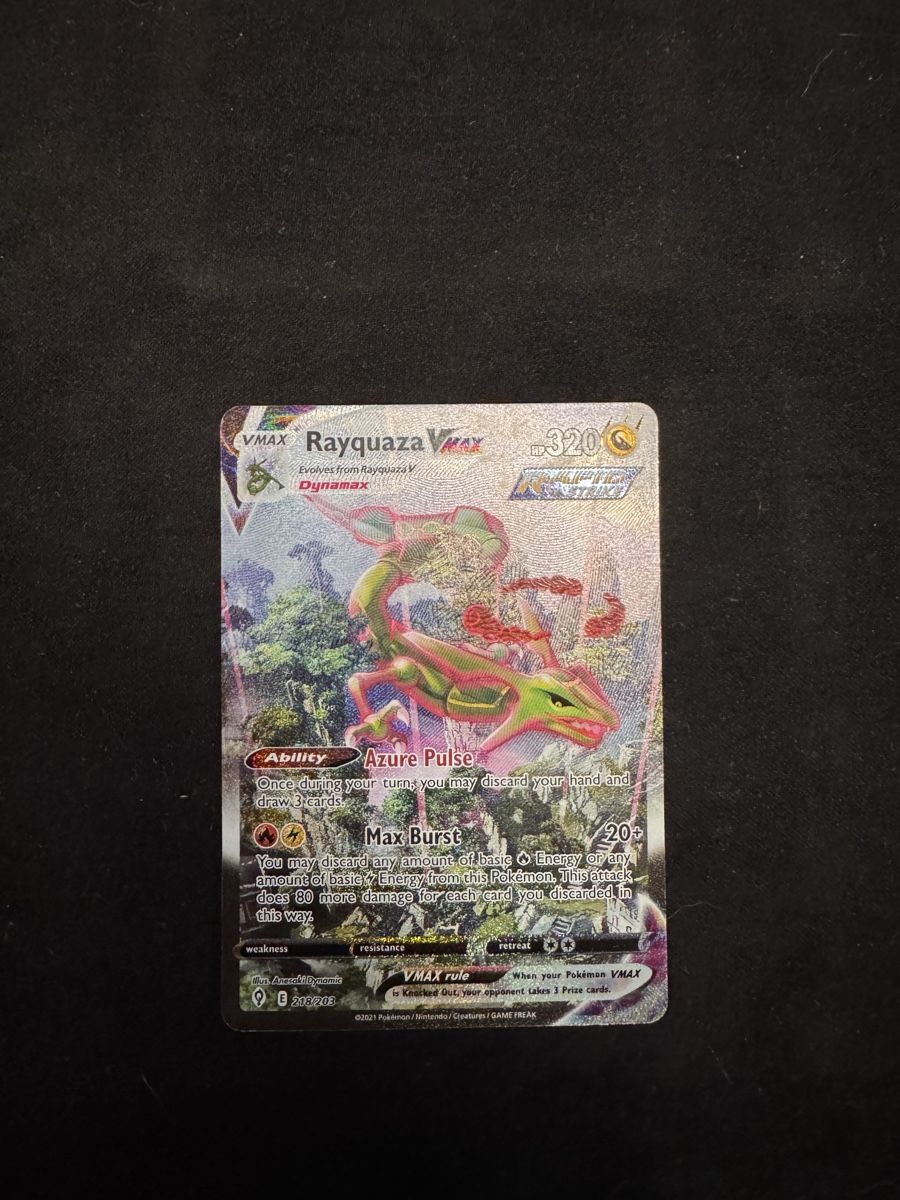 Pokémon Carte collezionabili: Pokemon Rayquaza Vmax Evolving Skies EN – Usato da Belp venduto da Leoloulou1