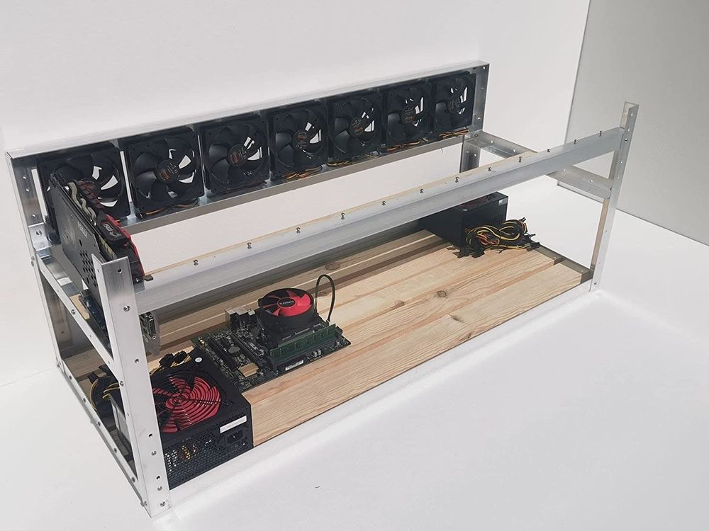 13 GPU Alu Mining Frame für 120mm Lüfter (Neu und originalverpackt) in ...