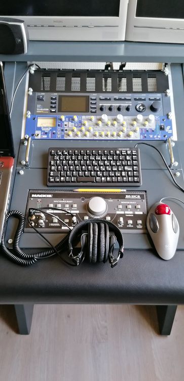 Console di mixaggio: Professionelles Studio-Pult - EINMALIGE GELEGENHEIT ! – Nuovo (secondo la descrizione) da St. Gallen venduto da ume_j65p 6