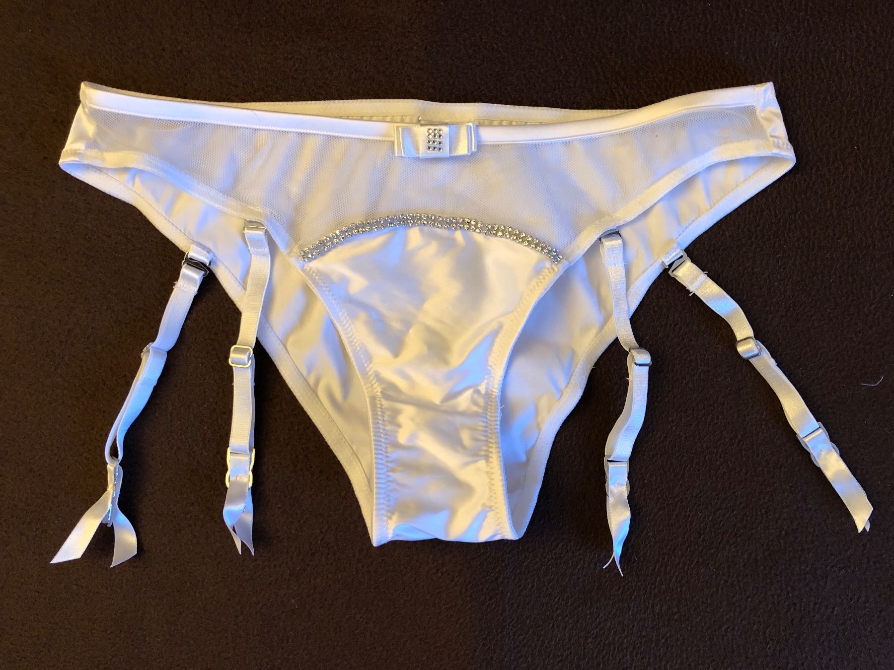 Avant Premiere Altra biancheria intima: STRAPS-HÖSCHEN AVANT PREMIERE, GR.M, BLANC – Usato da Zürich venduto da rolo66