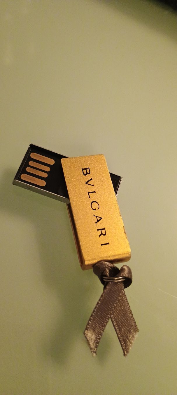 Chiavette USB: Clef usb Bulgari Bvlgari 4Go – Usato da genève venduto da chrisgnv 2