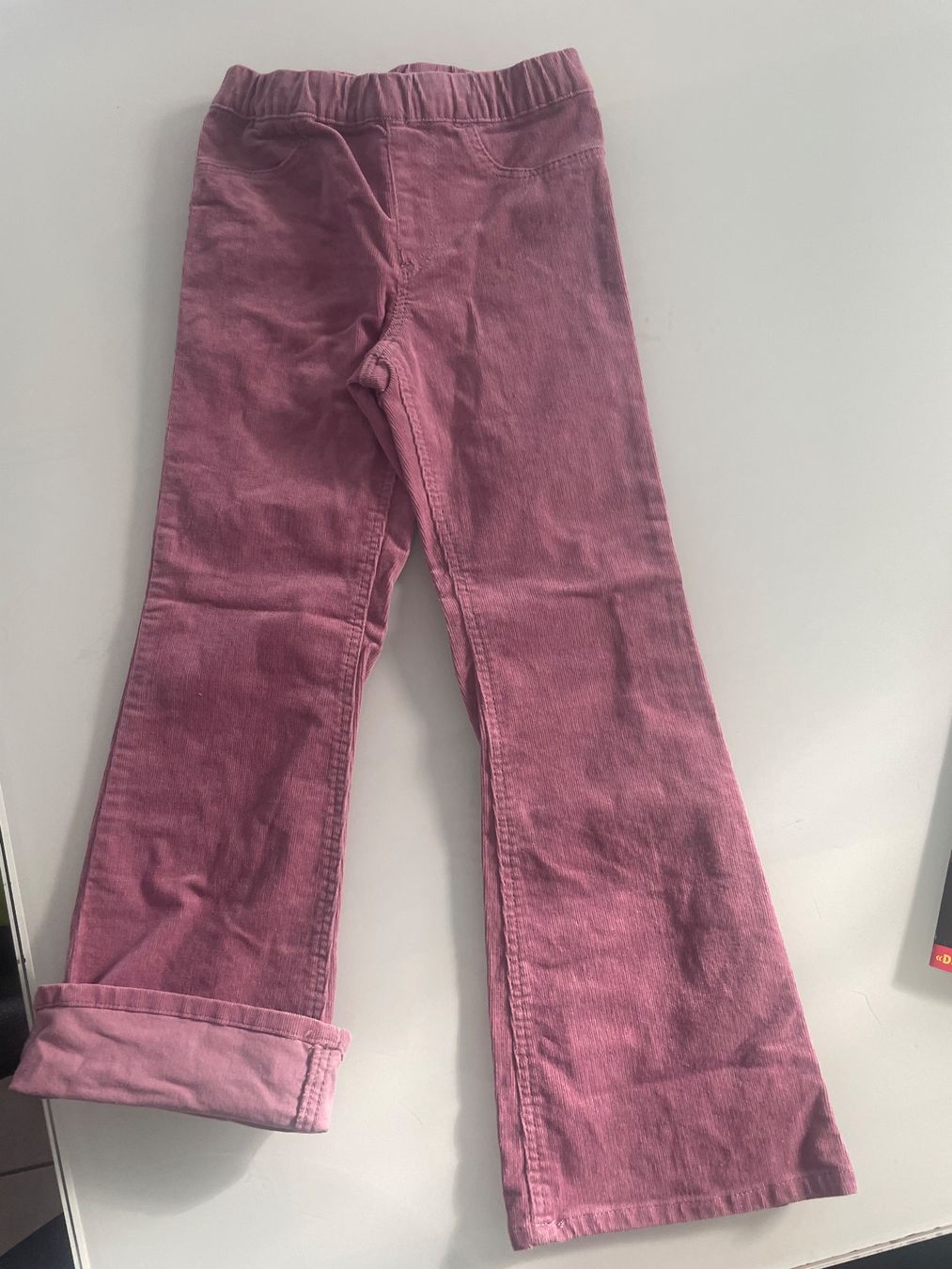 H&M Pantaloni: 2er set Mdchen manchesterhose rosa+schwarz 122 – Usato da Pfeffingen venduto da Purzzeli 2
