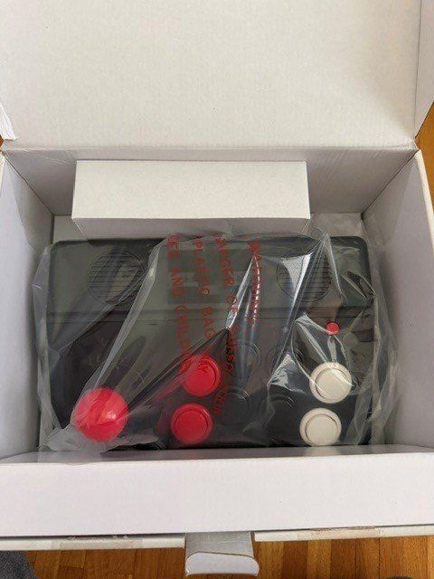 Controller: Retro Controller Bluetooth – Neu und originalverpackt aus Villars-sur-Glane von Dam0