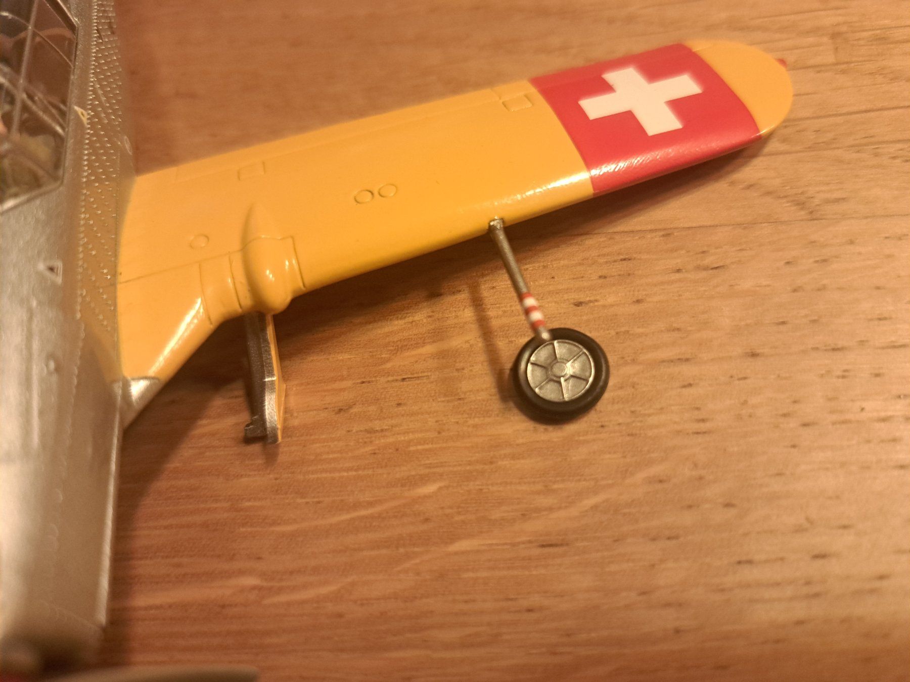 Kit di modellismo & Modellini statici: Flugzeug A-126 Modell ab 1.- – Usato da Emmenbrücke venduto da bikesandmore75 3