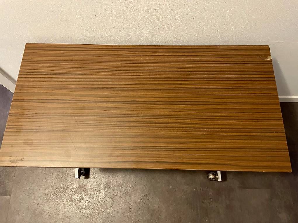 Tische: Vintage 70er Rolltisch – Gebraucht aus Ittigen von son_w9mz 1